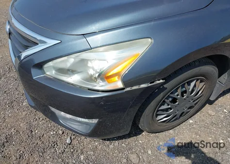 2013 Nissan Altima 2.5 S из США, поврежденный, VIN 1N4AL3AP0DN562181